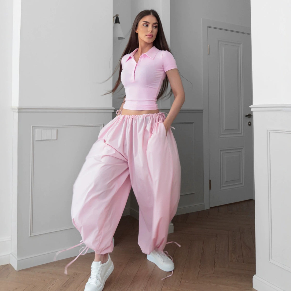 Flow Pants in a neutral colourway